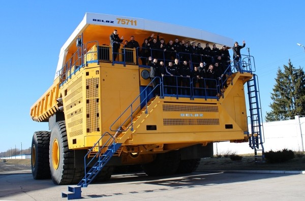 Пока в Украине убивают людей, белспорт живет обычной жизнью: спарринги, чемпионаты, восторг Пока в Украине убивают людей, белспорт живет обычной жизнью: спарринги, чемпионаты, восторг