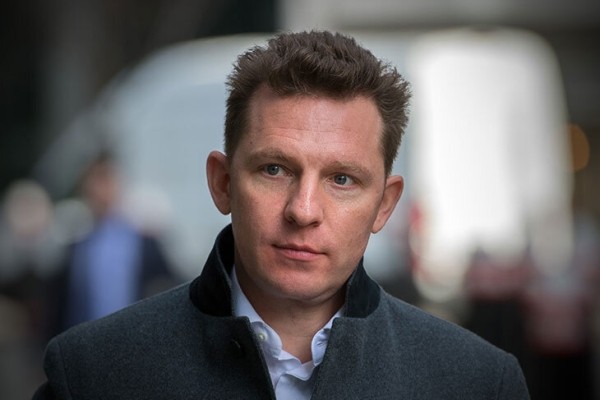 Кто купит «Челси»? В гонке связка американо-швейцарских богачей, застройщик-фанат клуба с 4 лет и медиакомпания из Саудовской Аравии Кто купит «Челси»? В гонке связка американо-швейцарских богачей, застройщик-фанат клуба с 4 лет и медиакомпания из Саудовской Аравии