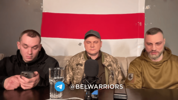 Батальон беларусов воюет за Украину (хотят прорваться к Мариуполю). Среди бойцов – чемпион Северной Америки по MMA, которого обвиняют в покушении на Лукашенко