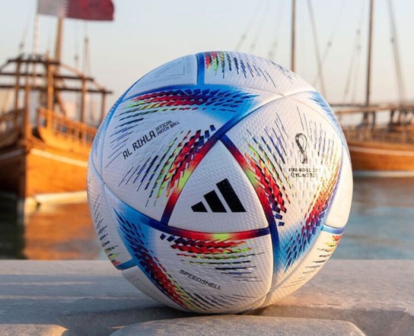 Все мячи на чемпионатах мира: в финале-1930 сыграли двумя разными, классику-1970 назвали в честь спутника, «джабулани»... Ох, «джабулани»!