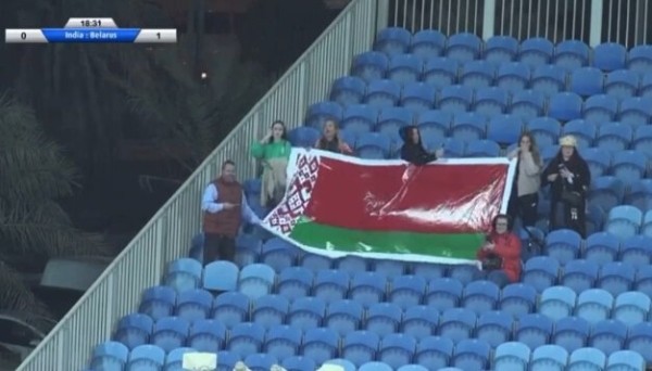 Футбольная сборная наконец нашла податливого соперника: первый разгром за 3,5 года, начавший его гол не показали из-за помехи