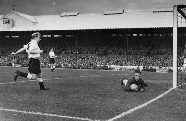 Канада – на ЧМ впервые за 36 лет! Казалось бы, нефутбольная страна поднялась со дна за 4 года (были рядом с Беларусью, но улетели практически в космос) Канада – на ЧМ впервые за 36 лет! Казалось бы, нефутбольная страна поднялась со дна за 4 года (были рядом с Беларусью, но улетели практически в космос)