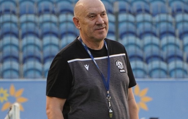 Футбол. Георгий Кондратьев перед играми с Индией и Бахрейном: уже нет большой разницы между европейским и азиатским футболом
Футбол. Георгий Кондратьев перед играми с Индией и Бахрейном: уже нет большой разницы между европейским и азиатским футболом