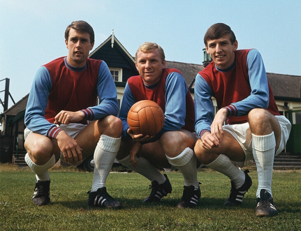 Все мячи на чемпионатах мира: в финале-1930 сыграли двумя разными, классику-1970 назвали в честь спутника, «джабулани»... Ох, «джабулани»!