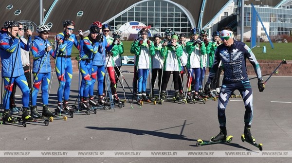ФОТОФАКТ: Мастер-класс от российского спортсмена Александра Легкова