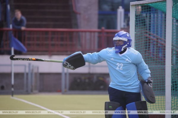 ФОТОФАКТ: Хоккеистки "Ритма" одержали победу над "Викторией" со счетом 3:1 ФОТОФАКТ: Хоккеистки "Ритма" одержали победу над "Викторией" со счетом 3:1