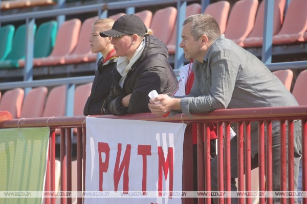 ФОТОФАКТ: Хоккеистки "Ритма" одержали победу над "Викторией" со счетом 3:1 ФОТОФАКТ: Хоккеистки "Ритма" одержали победу над "Викторией" со счетом 3:1