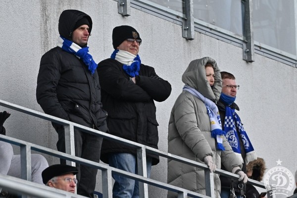 Как можно болеть за «Динамо», когда им рулит Ковальчук, а клуб делает такие видео? Этот болельщик живет в Минске, боится задержания, но ходит на футбол Как можно болеть за «Динамо», когда им рулит Ковальчук, а клуб делает такие видео? Этот болельщик живет в Минске, боится задержания, но ходит на футбол