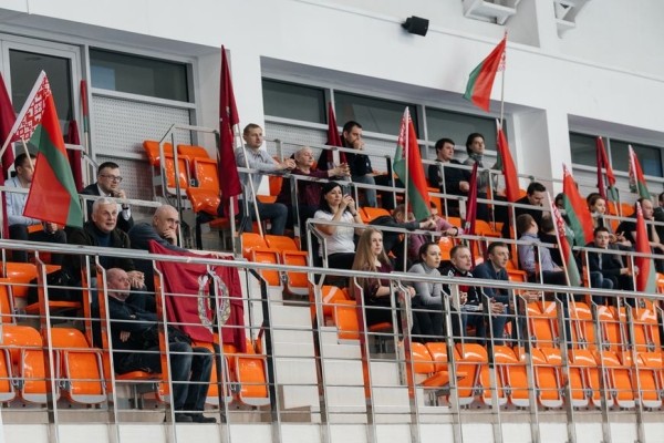 Судебные эксперты провели первый ведомственный чемпионат по плаванию