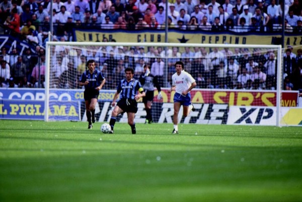 В 80-е &laquo;Интер&raquo; увел у &laquo;Юве&raquo; Трапаттони: он устраивал слежку за игроками, отпускал Маттеуса к любовнице и выиграл чемпионат