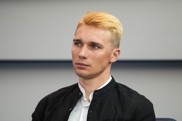 Биатлон. Антон Смольский: для меня лично сложно выступать без национального флага
Биатлон. Антон Смольский: для меня лично сложно выступать без национального флага