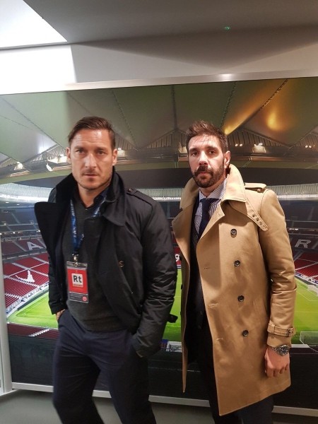 В Лозанне против УЕФА и АБФФ выступит юрист, который помогал Кепе перейти в «Челси». Ситуацию в Беларуси он называет «полным кошмаром» В Лозанне против УЕФА и АБФФ выступит юрист, который помогал Кепе перейти в «Челси». Ситуацию в Беларуси он называет «полным кошмаром»