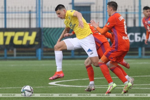"Ислочь" победила "Энергетик-БГУ" в чемпионате Беларуси по футболу "Ислочь" победила "Энергетик-БГУ" в чемпионате Беларуси по футболу