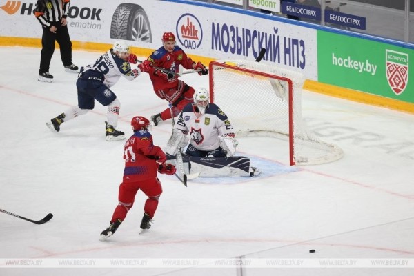 Жлобинский "Металлург" стал чемпионом Беларуси по хоккею