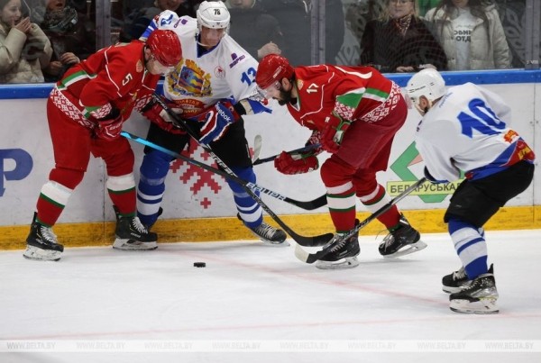 Хоккейная команда Президента в 13-й раз выиграла республиканский любительский турнир