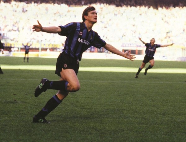 В 80-е &laquo;Интер&raquo; увел у &laquo;Юве&raquo; Трапаттони: он устраивал слежку за игроками, отпускал Маттеуса к любовнице и выиграл чемпионат