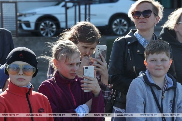 ФОТОФАКТ: Мастер-класс от российского спортсмена Александра Легкова