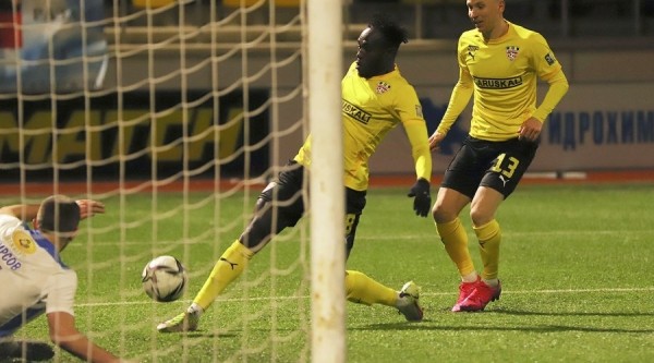 Новые финансовые реалии «вышки»: «Шахтер» и Путило попрали лимит, большинство футболистов получает пару тысяч, есть серьезные долги