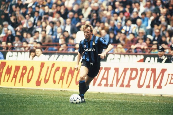 В 80-е &laquo;Интер&raquo; увел у &laquo;Юве&raquo; Трапаттони: он устраивал слежку за игроками, отпускал Маттеуса к любовнице и выиграл чемпионат