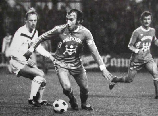 Беларус, поддержавший Украину, перешел в Д2 Франции. Его новый клуб за 117 лет истории брал трофеи, падал в любители, использовался для борьбы за независимость