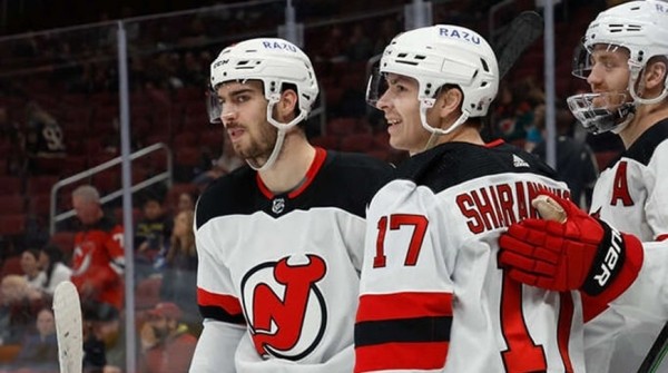 Егор Шарангович оформил дубль в матче чемпионата НХЛ