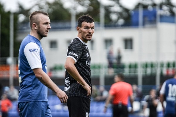 За «Крумкачы» в Д3 сыграют два аксакала белфутбола – еще в ростере много молодежи, два блогера (не только Ивулин) и три болельщика