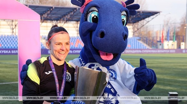 Футболистки "Динамо-БГУФК" вернулись на первое место в чемпионате Беларуси Футболистки "Динамо-БГУФК" вернулись на первое место в чемпионате Беларуси