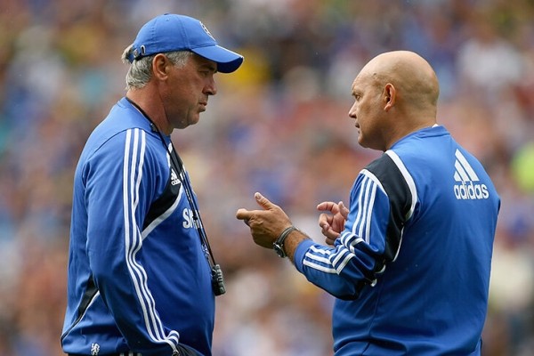 C Анчелотти «Челси» выиграл АПЛ и забил 103 гола за сезон. Через год Карло уволили прямо в коридоре стадиона