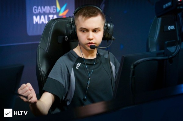 Разное.  Twitch на пороге нового скандала, даты выхода обновленного PS Plus и другие новости индустрии за 22 апреля
 