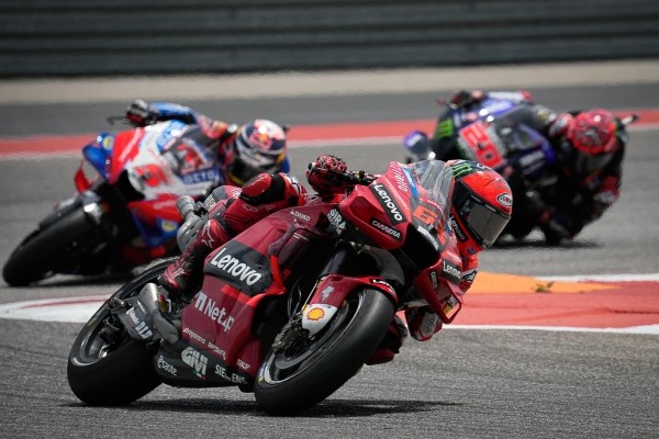 Правал і подзвіг Маркеса, вырваная перамога Басціаніні і падтрымка Украіны на Гран Пры Амерык