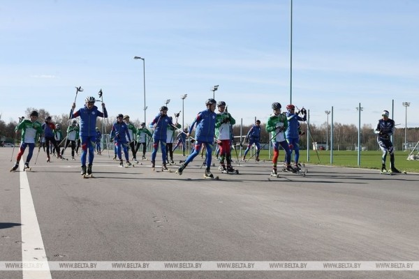 ФОТОФАКТ: Мастер-класс от российского спортсмена Александра Легкова