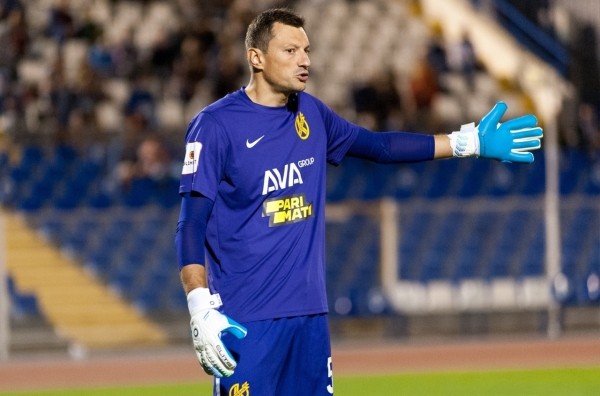 Шкурин проиграл конкуренцию, Чичкан застрял на скамейке в России – еще несколько беларусов за границей почти (а то и совсем) перестали играть в футбол