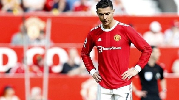 Футбол.  Криштиану Роналду сообщил о семейной трагедии: умер его новорожденный сын
 