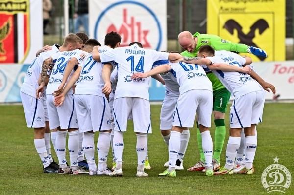 Футбол. Минское "Динамо" нанесло поражение "Днепру" и вышло на второе место
Футбол. Минское "Динамо" нанесло поражение "Днепру" и вышло на второе место