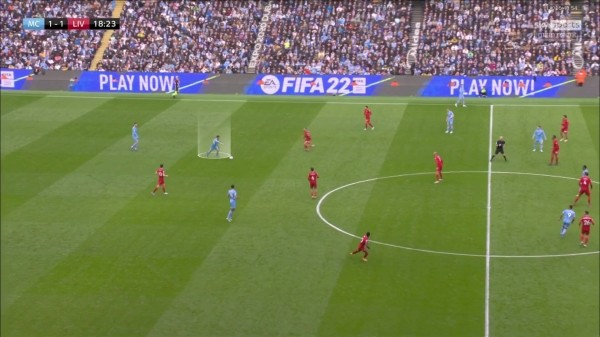 «Сити» играл через дальние передачи (внезапно!), у «Ливерпуля» проблемы в прессинге (тоже шок!). Де Брюйне – супер (не сюрприз!)