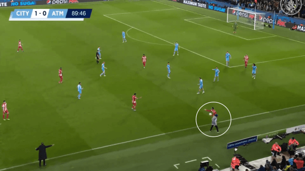 Болбои помогли «Ман Сити» победить «Атлетико». Их просили не давать тянуть время, Пеп даже записал видео Болбои помогли «Ман Сити» победить «Атлетико». Их просили не давать тянуть время, Пеп даже записал видео