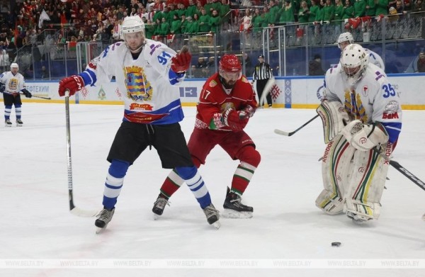 Хоккейная команда Президента в 13-й раз выиграла республиканский любительский турнир