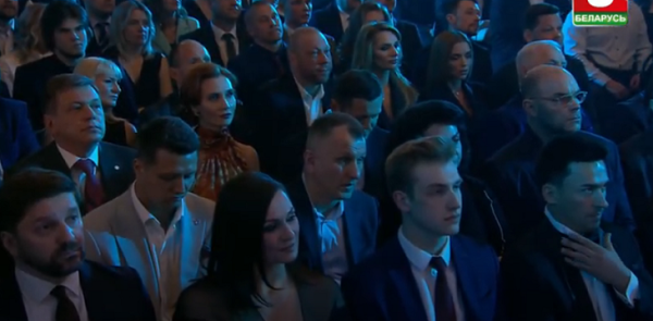 В юбилей Богдановича ФХБ снова шиканула: личные номера и награда Баскова, чей шофер лишился сигары, Кочанова и Эйсмонты в первом ряду, полпесни от россиянки