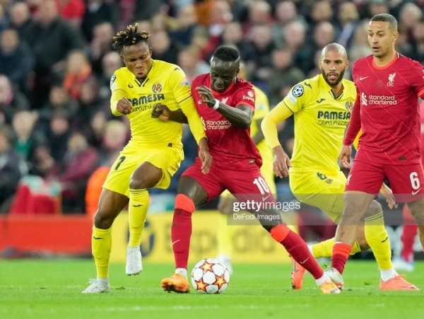 Футбол.  Лига чемпионов. В первом полуфинальном матче "Ливерпуль" дома разобрался с "Вильярреалом"
 