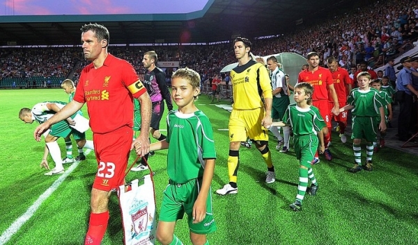 В кассы были очереди, «Ливерпуль» паниковал, а Кубарев и Поболовец еще сильно не ссорились. Как «Гомель» играл в еврокубках 10 лет назад