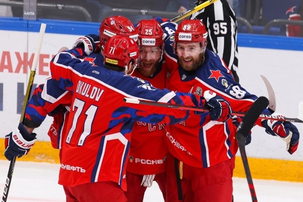 Хоккей. ЦСКА "всухую" обыграл СКА в Санкт-Петербурге и вышел в финал Кубка Гагарина
Хоккей. ЦСКА "всухую" обыграл СКА в Санкт-Петербурге и вышел в финал Кубка Гагарина