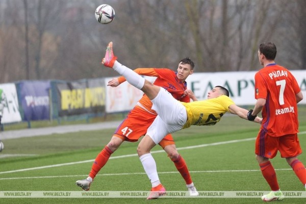 "Ислочь" победила "Энергетик-БГУ" в чемпионате Беларуси по футболу "Ислочь" победила "Энергетик-БГУ" в чемпионате Беларуси по футболу