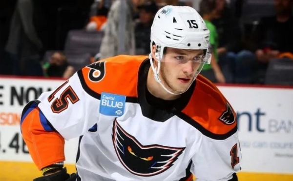 Хоккей.  АХЛ. Максим Сушко заработал +2 в проигранном матче, а Алексей Протас отметился четырьмя бросками и тоже капитулировал
 