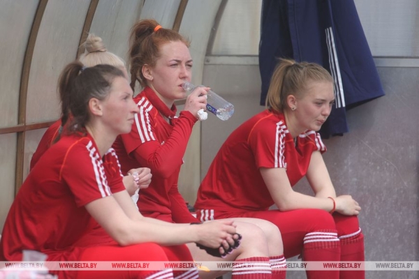 ФОТОФАКТ: Хоккеистки "Ритма" одержали победу над "Викторией" со счетом 3:1 ФОТОФАКТ: Хоккеистки "Ритма" одержали победу над "Викторией" со счетом 3:1