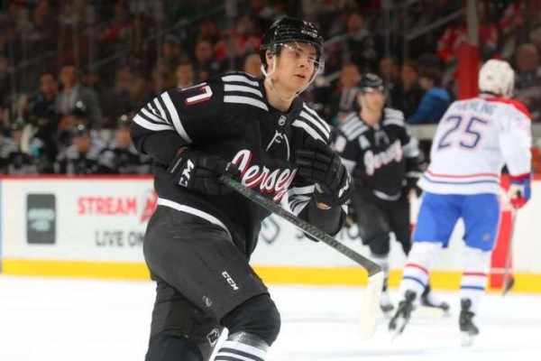 Хоккей. Егор Шарангович сыграл более 19 минут и заработал "0" в матче НХЛ, в котором "Нью-Джерси" проиграл "Монреалю" 4:7
Хоккей. Егор Шарангович сыграл более 19 минут и заработал "0" в матче НХЛ, в котором "Нью-Джерси" проиграл "Монреалю" 4:7