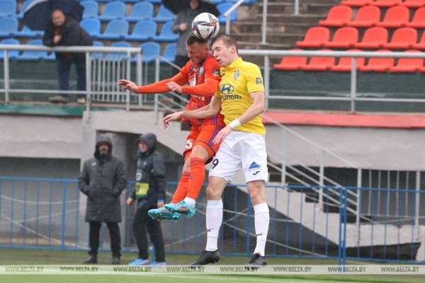 "Ислочь" победила "Энергетик-БГУ" в чемпионате Беларуси по футболу "Ислочь" победила "Энергетик-БГУ" в чемпионате Беларуси по футболу