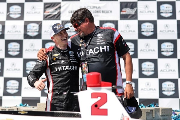 Другая перамога Ньюгардэна, крыўдная памылка Херты і іншыя нечаканасці Гран Пры Лонг-Біч чэмпіянату IndyCar Другая перамога Ньюгардэна, крыўдная памылка Херты і іншыя нечаканасці Гран Пры Лонг-Біч чэмпіянату IndyCar