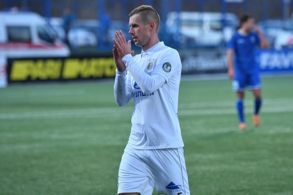 Гутор, Сачивко, Иванов и еще 8 известных беларусских игроков, у которых все еще нет работы (а ведь сезон уже начался!) Гутор, Сачивко, Иванов и еще 8 известных беларусских игроков, у которых все еще нет работы (а ведь сезон уже начался!)