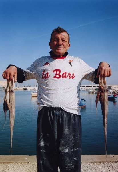 Клуб, где Кутузов закончил карьеру, стильно презентовал свою новую форму. Спустя годы в миноре он снова рвется в сильнейший дивизион Клуб, где Кутузов закончил карьеру, стильно презентовал свою новую форму. Спустя годы в миноре он снова рвется в сильнейший дивизион