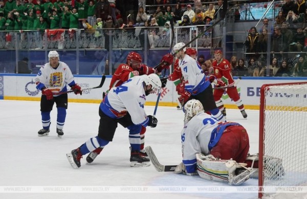 Хоккейная команда Президента в 13-й раз выиграла республиканский любительский турнир